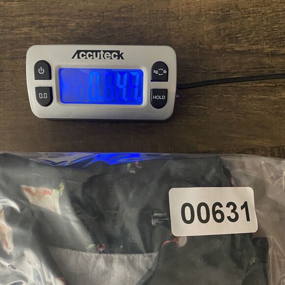 Coca Cola Shirt Mens Medium Black Green Red Hawaiian Button Up Atlanta Georgia - Picture 7 of 7